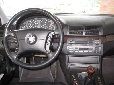 2001 BMW 325 i -
Cars.com </title>
<meta name="title" content="2001 BMW 325 i - Cars.com"/>
<meta name="description" content="Listed on Cars.com