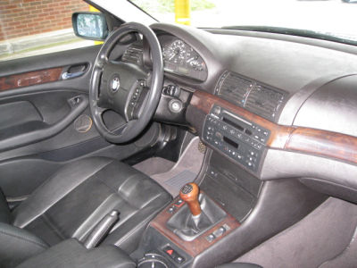 2001 BMW 325 i -
Cars.com </title>
<meta name="title" content="2001 BMW 325 i - Cars.com"/>
<meta name="description" content="Listed on Cars.com