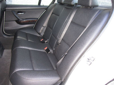 2006 BMW 325 i -
Cars.com </title>
<meta name="title" content="2006 BMW 325 i - Cars.com"/>
<meta name="description" content="Listed on Cars.com