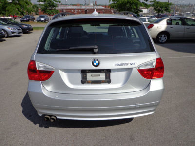 2006 BMW 325  xiT -
   Cars.com </title>
   <meta name="title" content="2006 BMW 325  xiT - Cars.com"/>
   <meta name="description" content="Listed on Cars.com