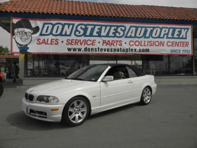 2003 BMW 325  Ci -
   Cars.com </title>
   <meta name="title" content="2003 BMW 325  Ci - Cars.com"/>
   <meta name="description" content="Listed on Cars.com