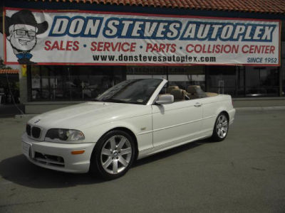 2003 BMW 325 Ci -
Cars.com </title>
<meta name="title" content="2003 BMW 325 Ci - Cars.com"/>
<meta name="description" content="Listed on Cars.com