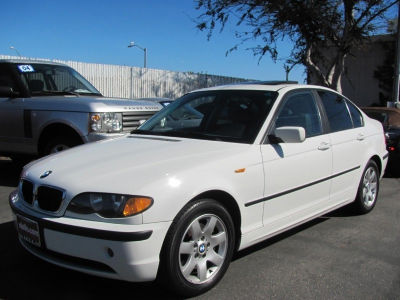 2002 BMW 325  i -
   Cars.com </title>
   <meta name="title" content="2002 BMW 325  i - Cars.com"/>
   <meta name="description" content="Listed on Cars.com