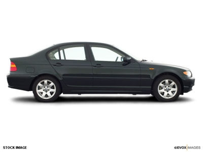 2002 BMW 325 i -
Cars.com </title>
<meta name="title" content="2002 BMW 325 i - Cars.com"/>
<meta name="description" content="Listed on Cars.com