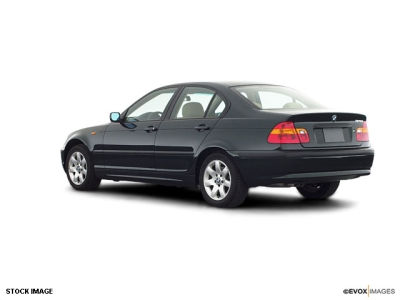 2002 BMW 325 i -
Cars.com </title>
<meta name="title" content="2002 BMW 325 i - Cars.com"/>
<meta name="description" content="Listed on Cars.com