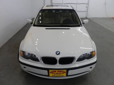 2003 BMW 325 i -
Cars.com </title>
<meta name="title" content="2003 BMW 325 i - Cars.com"/>
<meta name="description" content="Listed on Cars.com