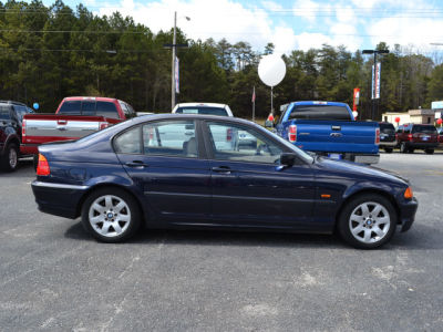 2001 BMW 325 i -
Cars.com </title>
<meta name="title" content="2001 BMW 325 i - Cars.com"/>
<meta name="description" content="Listed on Cars.com