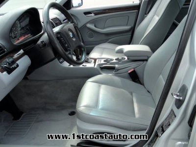 2004 BMW 325 i -
Cars.com </title>
<meta name="title" content="2004 BMW 325 i - Cars.com"/>
<meta name="description" content="Listed on Cars.com