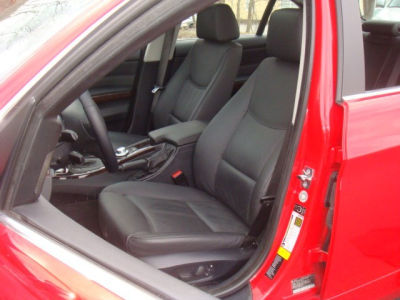 2006 BMW 330  xi