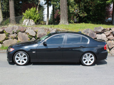 2006 BMW 330  i