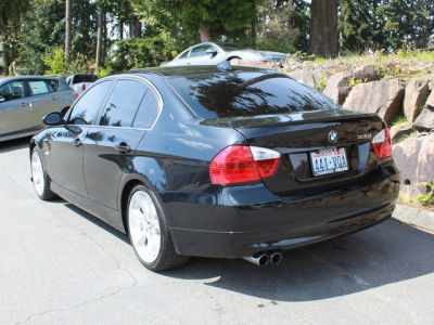 2006 BMW 330  i