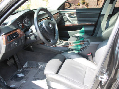 2006 BMW 330  i