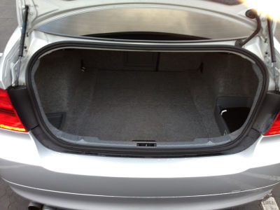 2006 BMW 330  xi