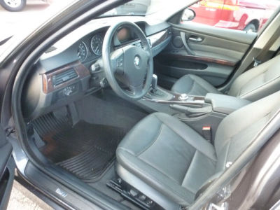 2006 BMW 330  xi