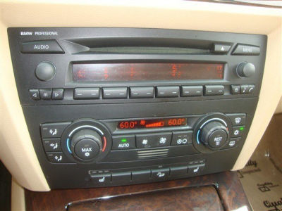 2006 BMW 330  xi