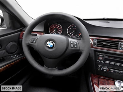 2006 BMW 330 i