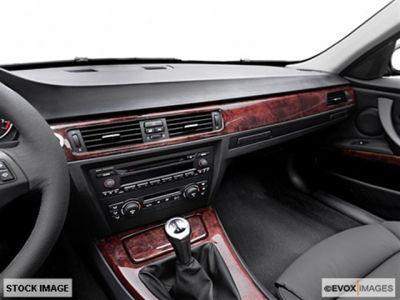 2006 BMW 330 i
