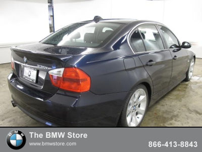 2006 BMW 330 i
