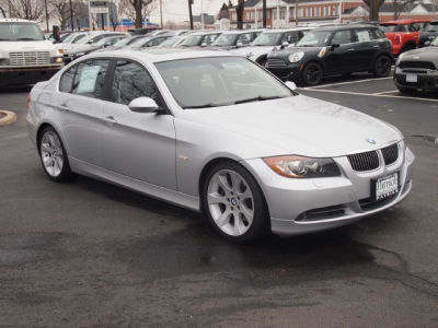 2006 BMW 330 i