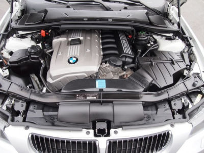 2006 BMW 330 i