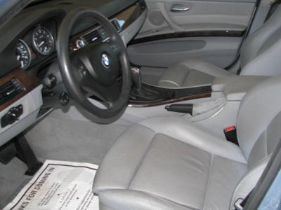 2006 BMW 330  i