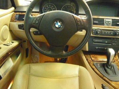 2006 BMW 330  xi
