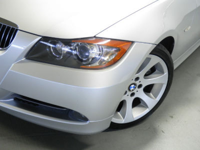 2006 BMW 330  i