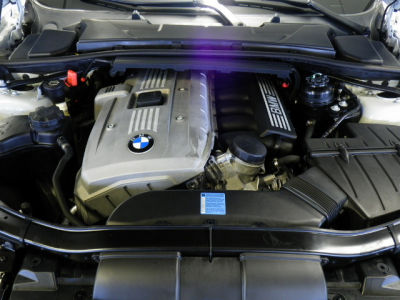 2006 BMW 330  i