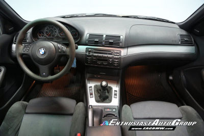 2004 BMW 330  i