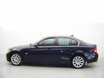 2006 BMW 330  xi