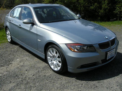 2006 BMW 330 i
