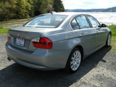 2006 BMW 330 i