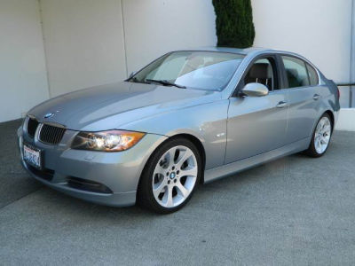 2006 BMW 330  i