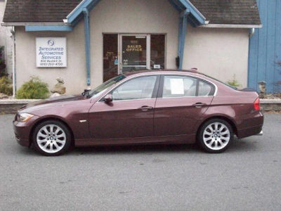 2006 BMW 330  xi