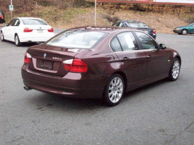 2006 BMW 330  xi