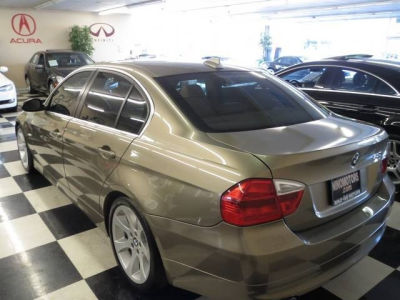 2006 BMW 330 i