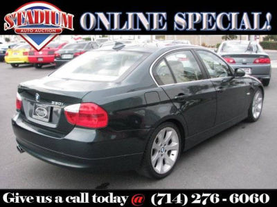 2006 BMW 330  i