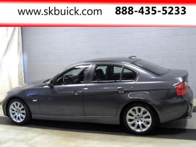 2006 BMW 330  i