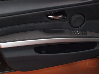 2006 BMW 330  xi