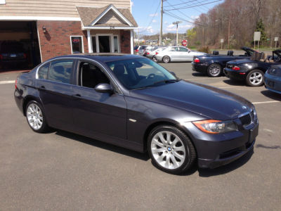 2006 BMW 330  xi