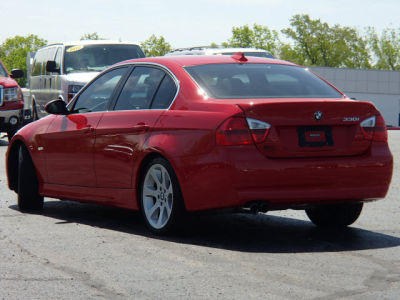 2006 BMW 330  i