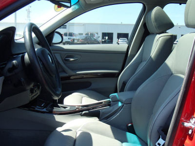 2006 BMW 330  i