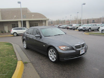 2006 BMW 330  i