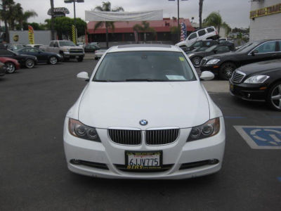 2006 BMW 330  i