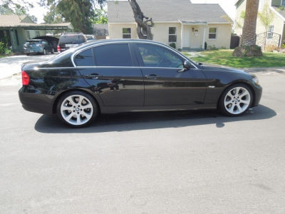 2006 BMW 330  i