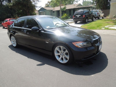 2006 BMW 330  i