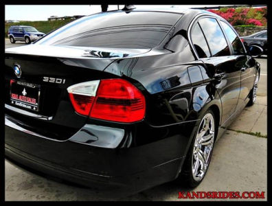2006 BMW 330  i