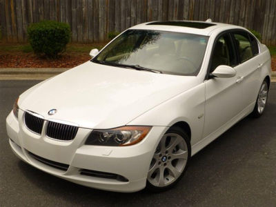 2006 BMW 330  i