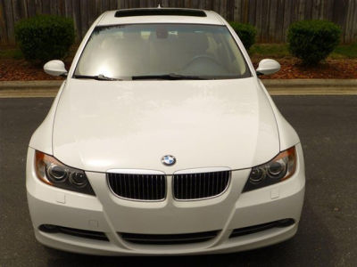2006 BMW 330  i