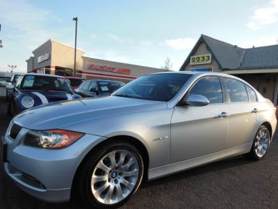 2006 BMW 330 i